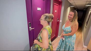 MASSAGEM COM MILF PART 2. Fiz massagem na mamãe agora ela troxe a filha casadinha pra relaxar bem gostoso com o massagista Pretão Pirocudo (COMPLETO NO RED)